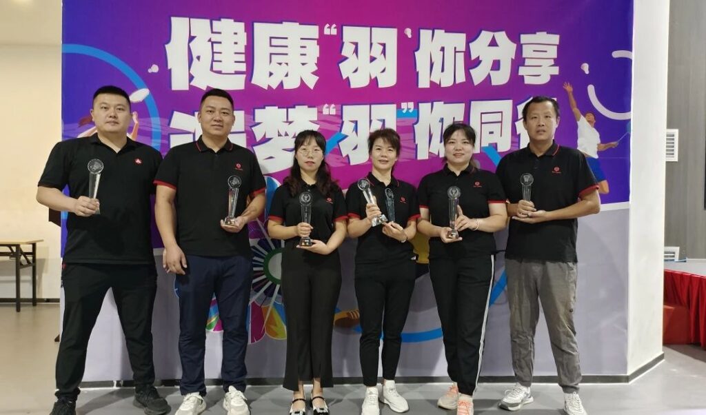 健康“羽”你分享,追梦“羽”你同行——万事博物流第三届“智慧杯”羽毛球比赛